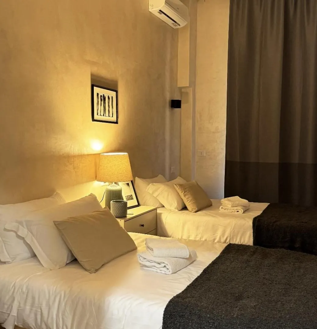 Pensión Ten Miles Guesthouse Roma